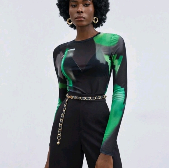 Top - Picture 4 of 4